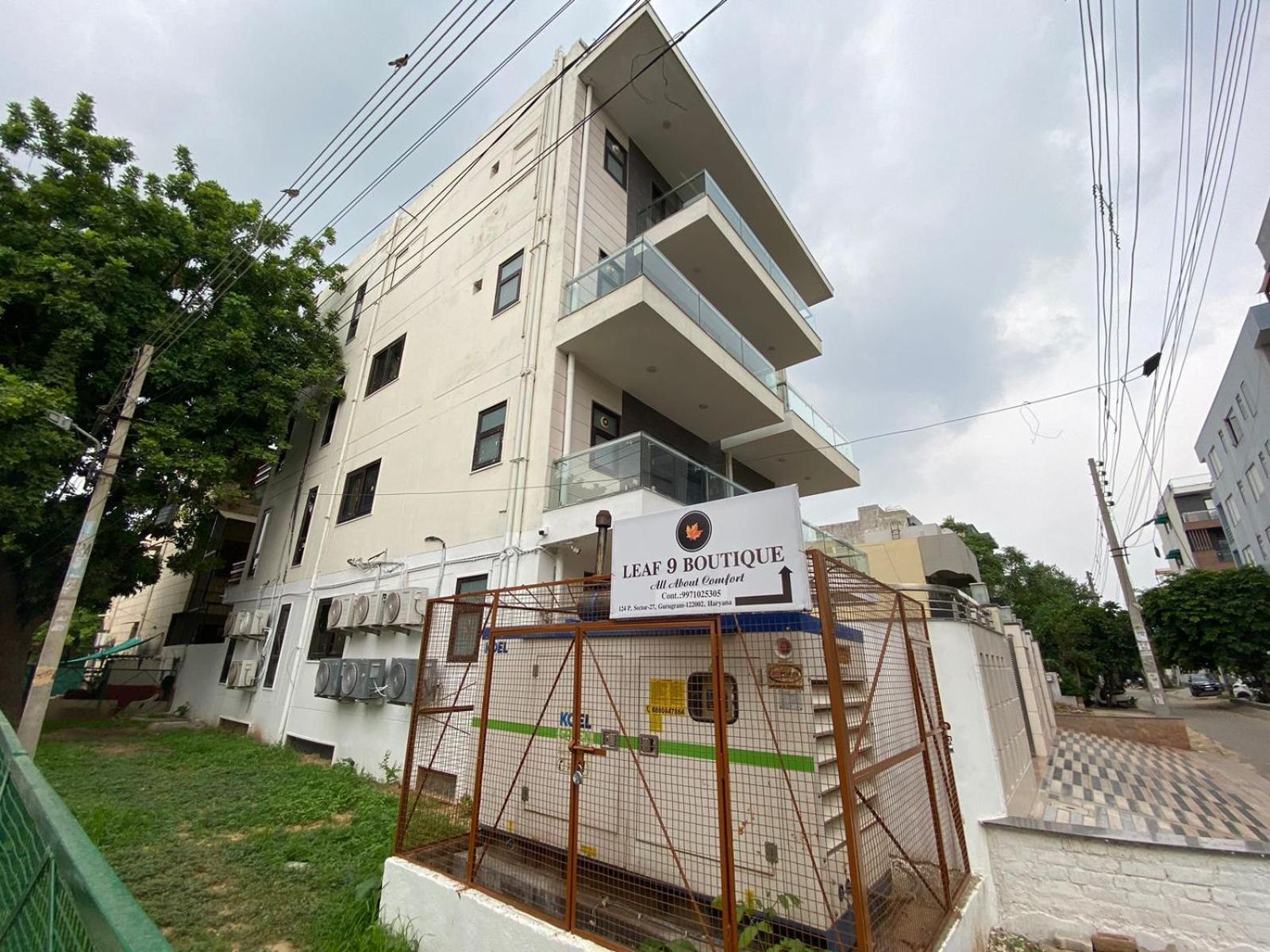 Hotel Leaf 9 Boutique, Near Golf Course Road And Galleria Market Gurgaon Exterior foto